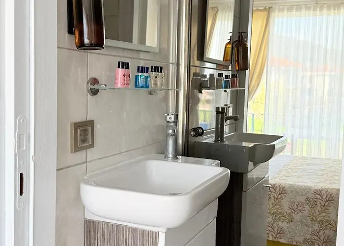 Bed & Breakfast Cunda Morisi 3*